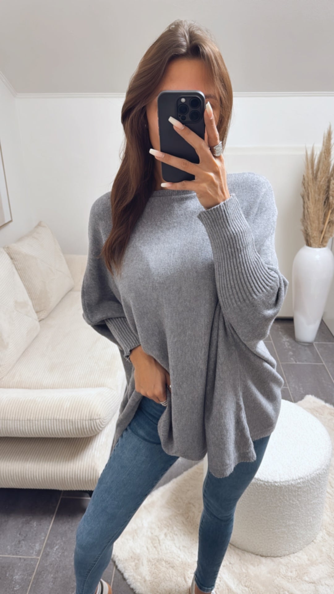 ultra weicher Pullover mit Fledermausärmeln / dunkel grau Art. 8829