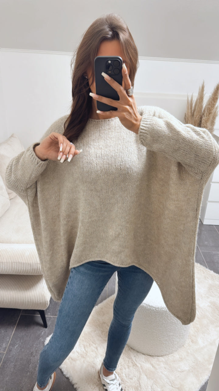 VOKUHILA oversize Strick Pullover  / dunkel beige  Art. 4877