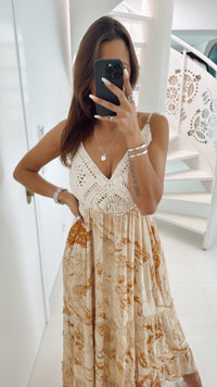 ANGEBOT! (Maxi-) Premium Kleid mit Boho Akzenten / beige - camel Art. 8761