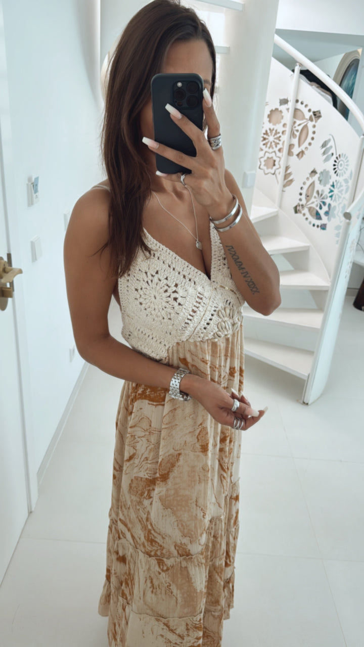 ANGEBOT! (Maxi-) Premium Kleid mit Boho Akzenten / beige - camel Art. 8761