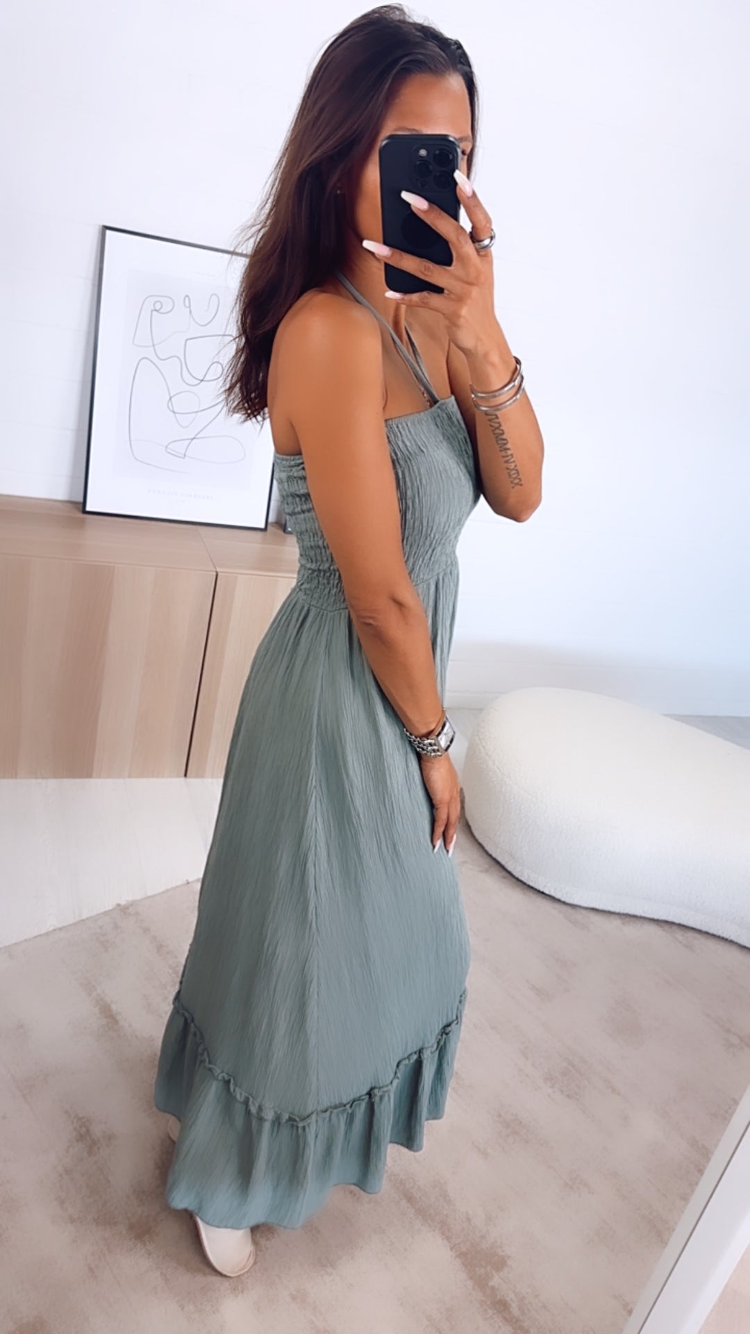 (Maxi-) Kleid mit Schnüren Neckholder, Glitzerschimmer / khaki Art. 6399