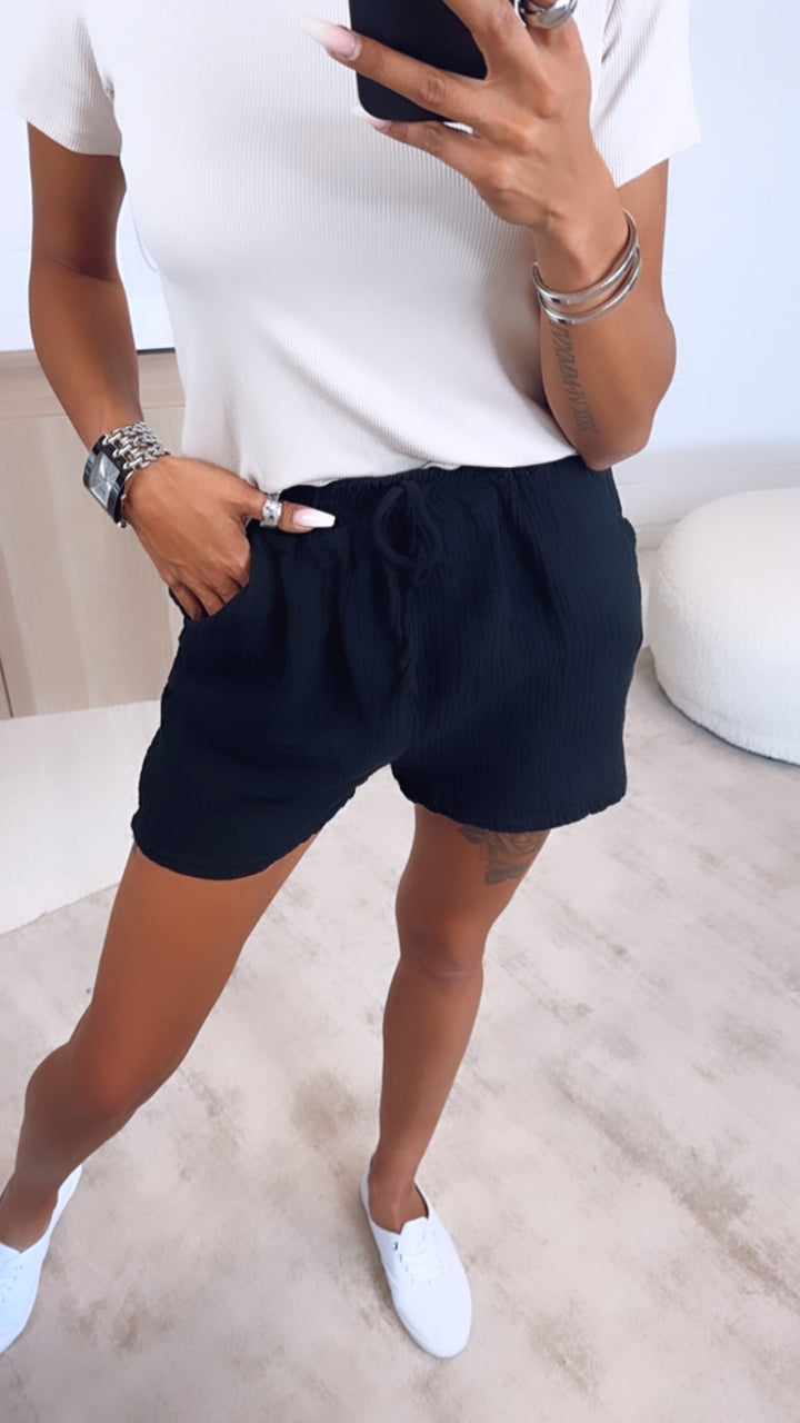 Musselin Shorts / schwarz Art. 6429