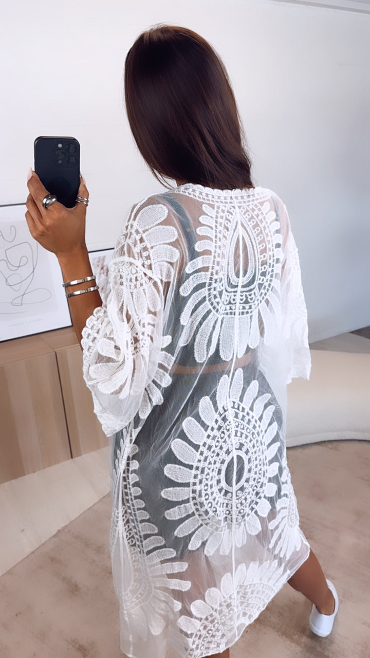 Beach Cardigan, großes, florales Muster / weiss Art. 4707