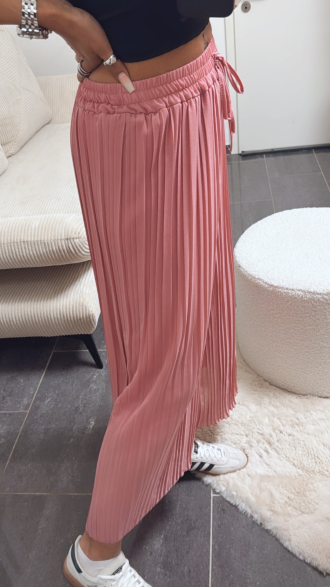 Plissee Hose / helle Beere Art. 8845