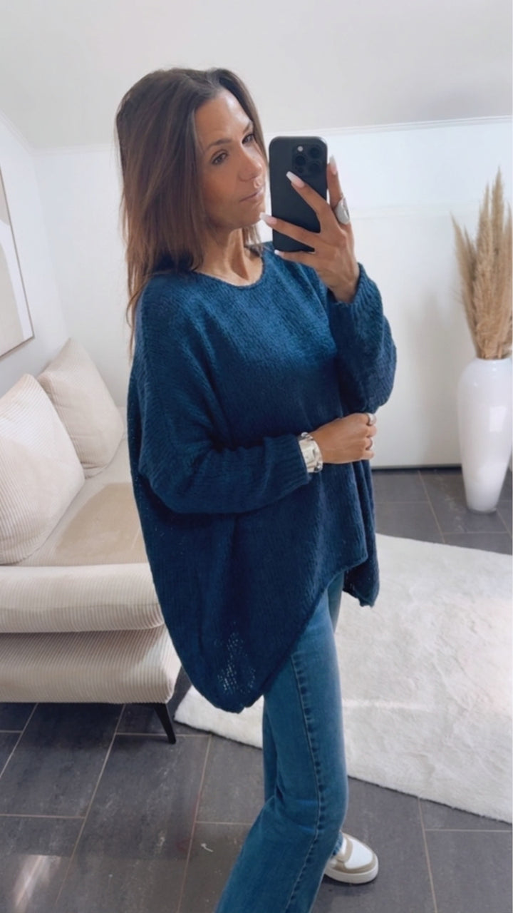 VOKUHILA oversize Strick Pullover / dunkel blau Art. 8110