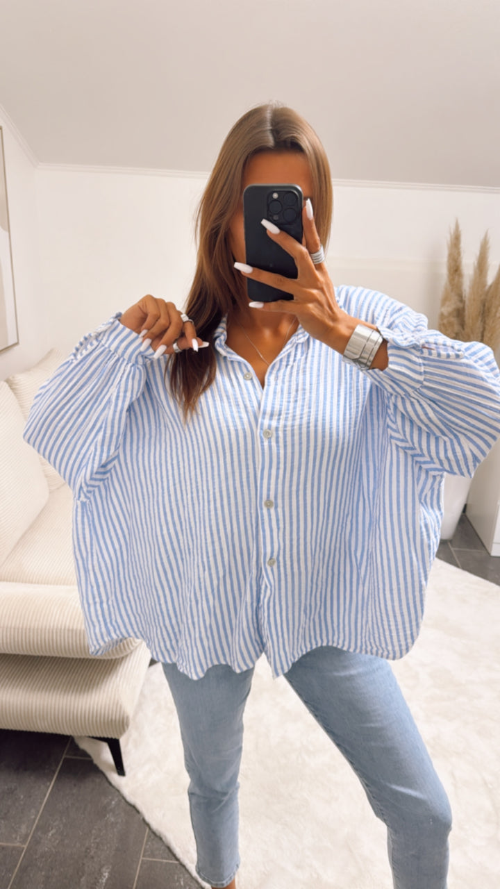 KURZE Oversize Musselin Bluse mit Streifen / blau - weiss Art. 5701