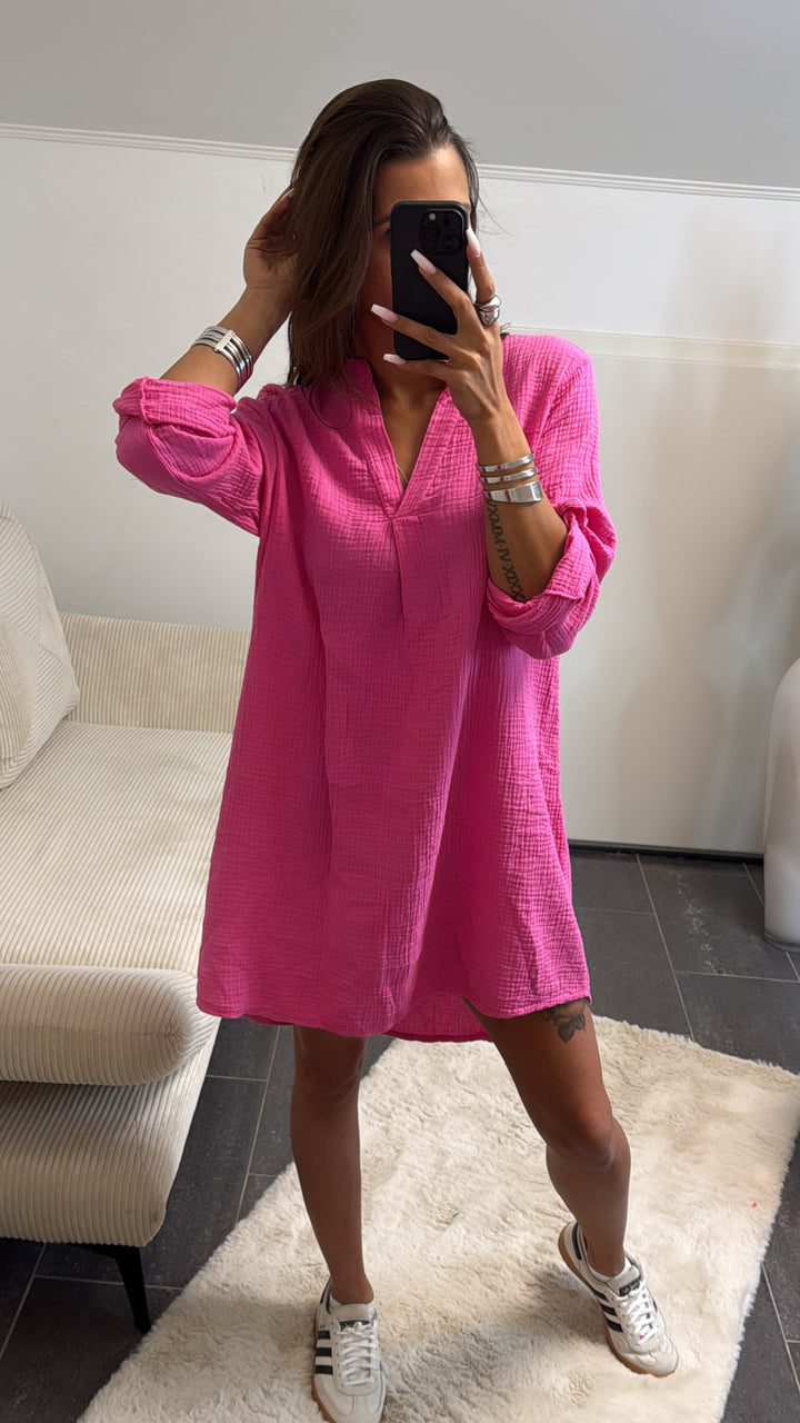 Musselin Blusen Kleid mit V-Ausschnitt / pink Art. 8952