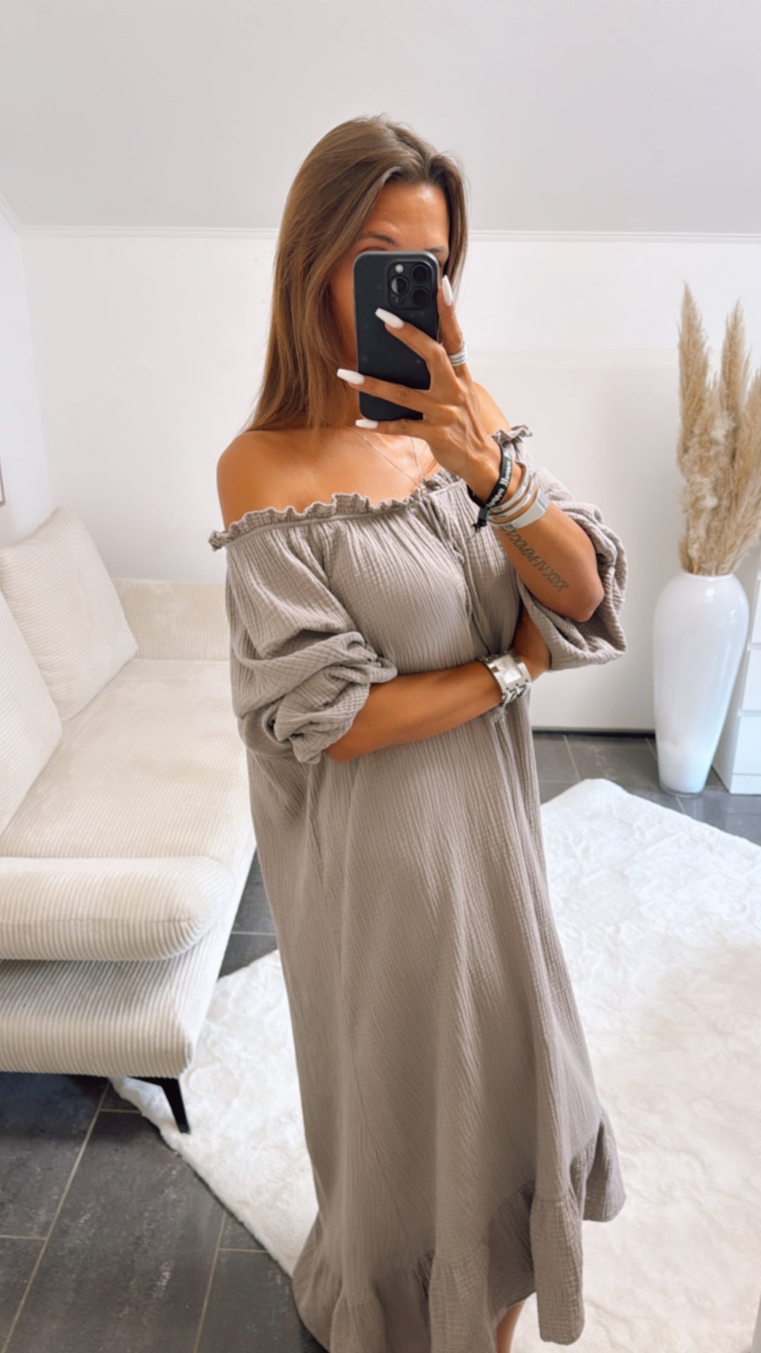 (Maxi-) Vokuhila Musselin Kleid / taupe Art. 10617