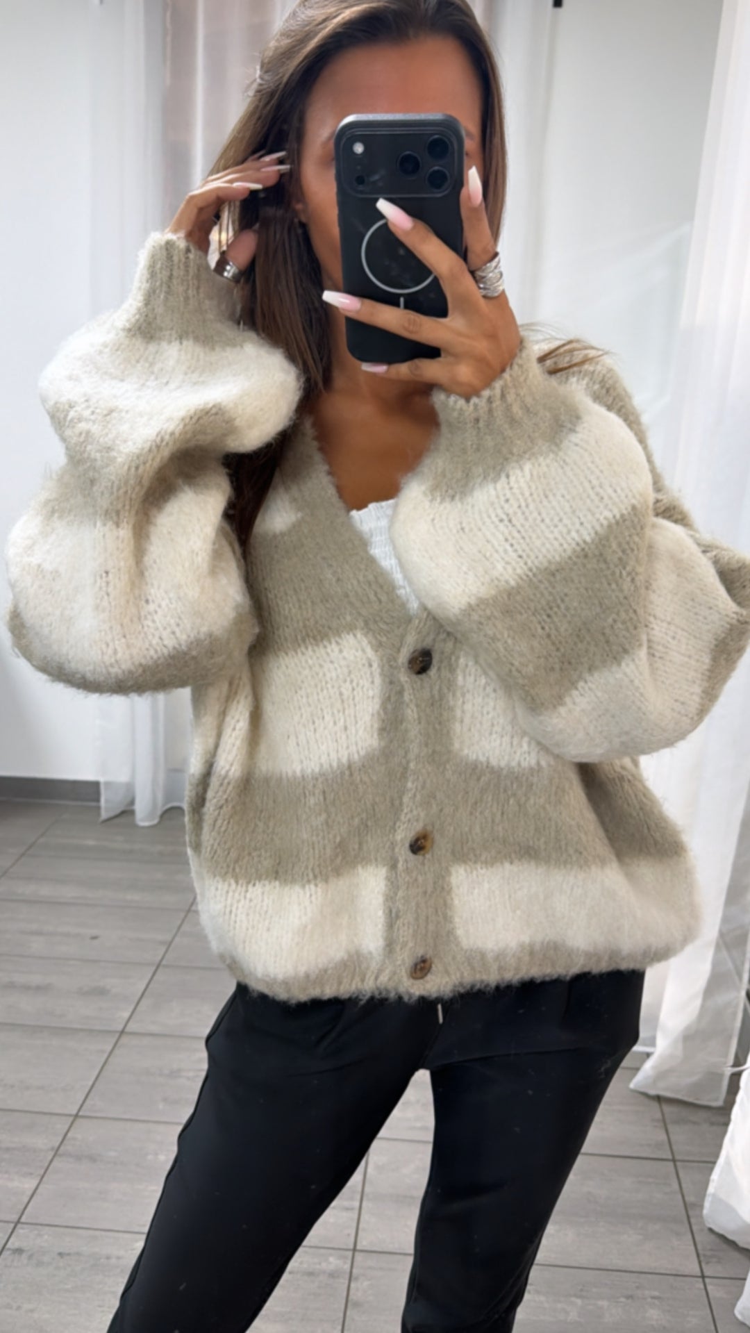Kuscheliger Cardigan mit Streifen / beige - creme Art.16319