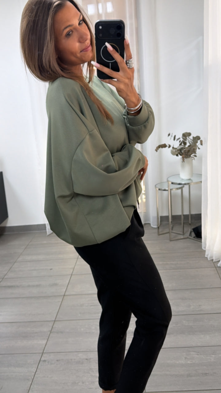 Butterstoff Sweatshirt mit Ballonsaum / khaki Art.16304