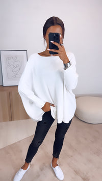 ultra weicher Pullover mit Fledermausärmeln / weiss Art. 6512