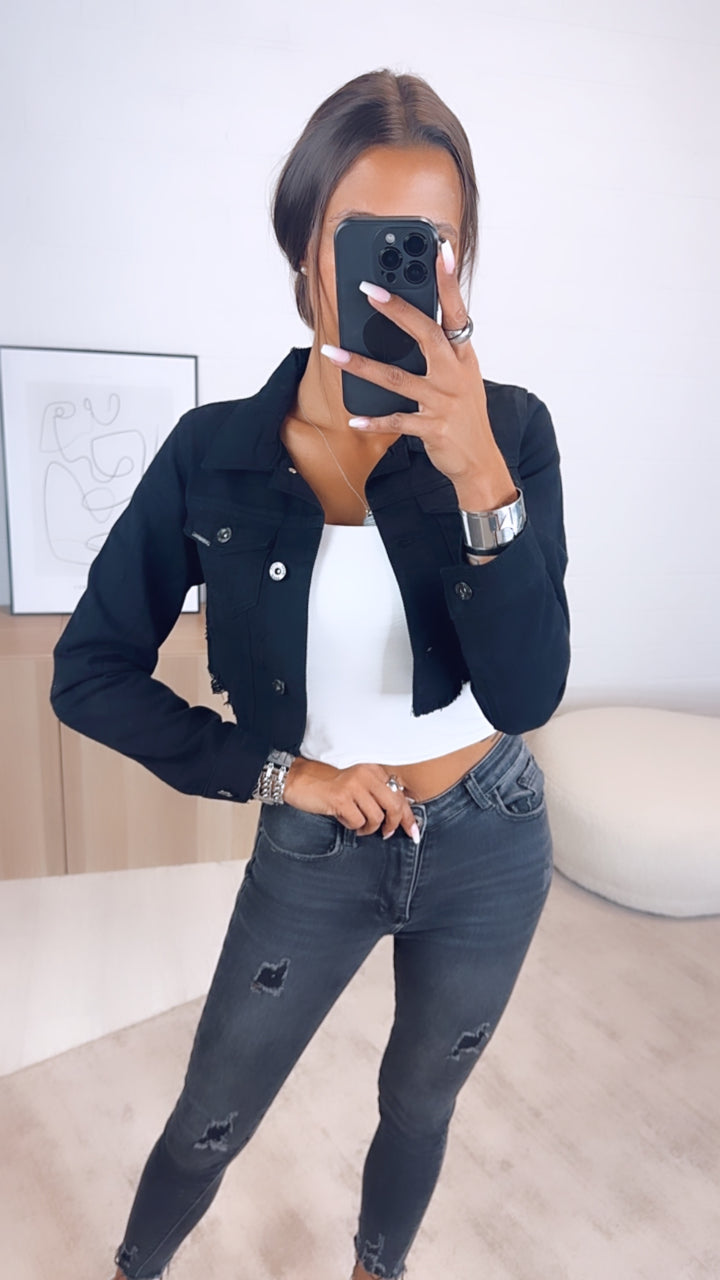 Crop Jeansjacke mit used - Elementen / schwarz Art. 6507