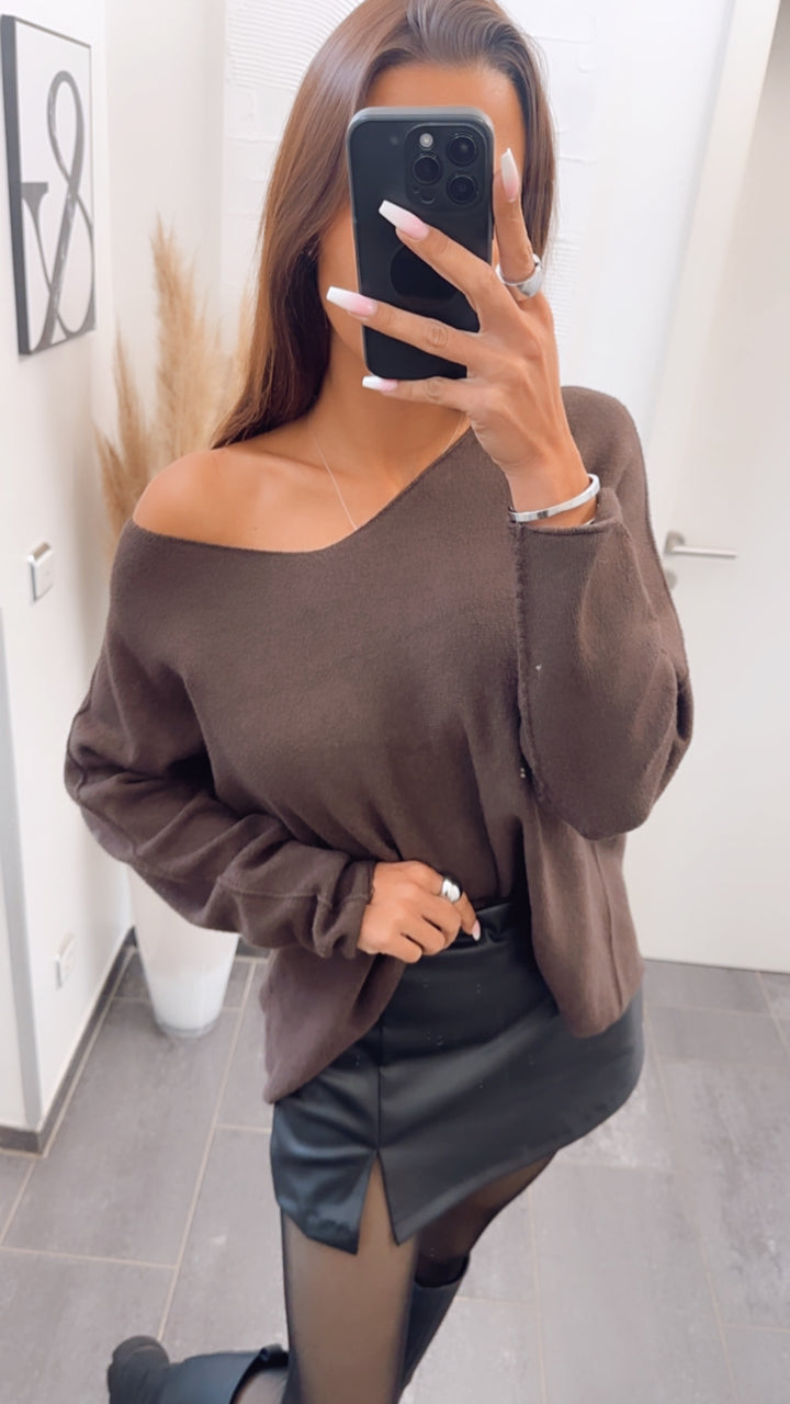 Leichter, super weicher Pullover, V-Ausschnitt / braun Art. 7735