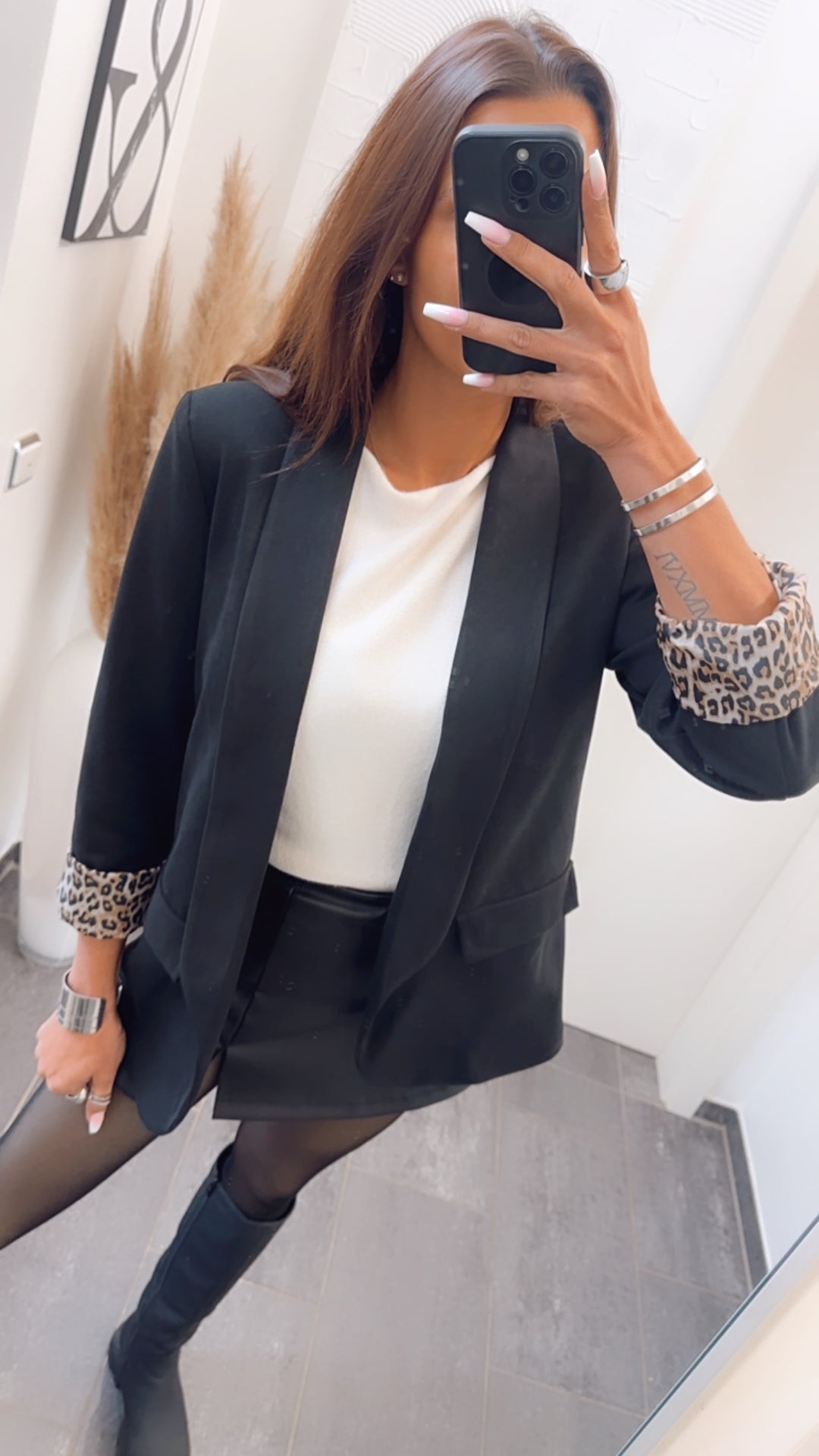 weicher Blazer mit Leo Akzenten / schwarz Art. 7747