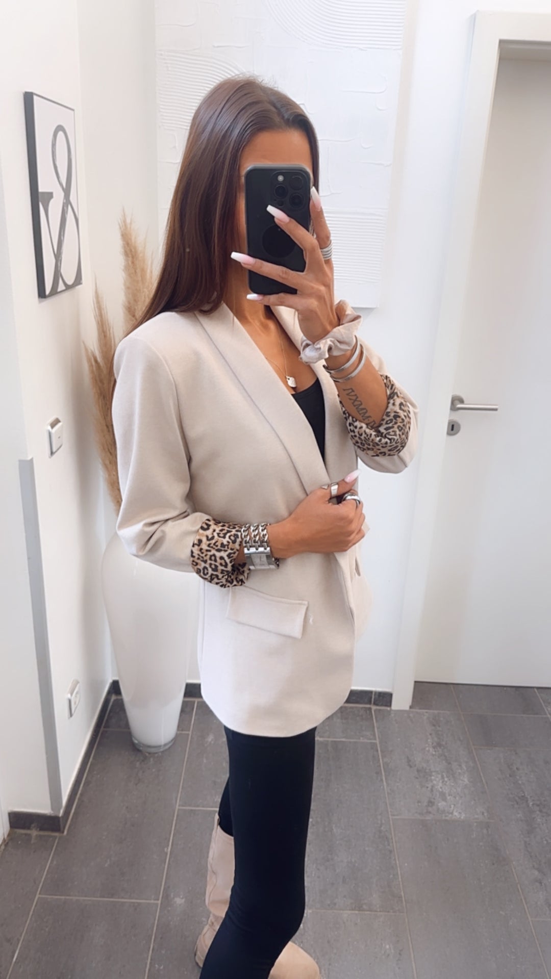 weicher Blazer mit Leo Akzenten / beige Art. 7768