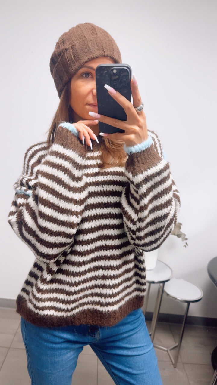 kurzer Kuschel Pullover, gestreift / schoko braun - weiß - hell blau Art. 13624