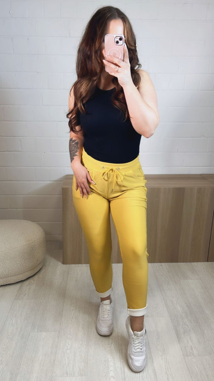 Hose „Classic“ / sonniges gelb Art. 8978