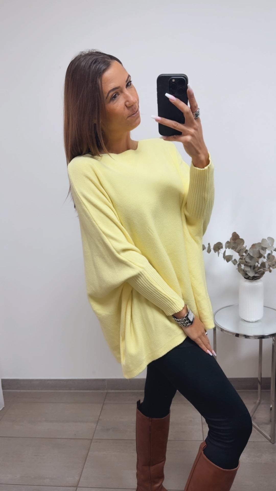 ultra weicher Pullover mit Fledermausärmeln / gelb Art. 8281