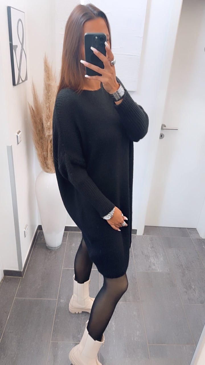 Strick Long Pullover / Kleid mit engeren Ärmeln / schwarz Art. 7821