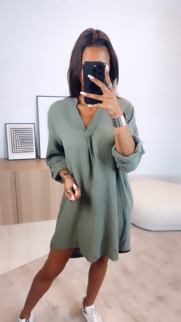 BLUSENKLEID Musselin mit V-Ausschnitt / khaki Art. 6586