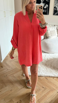 Musselin Blusen Kleid mit V-Ausschnitt / coral Art. 10995