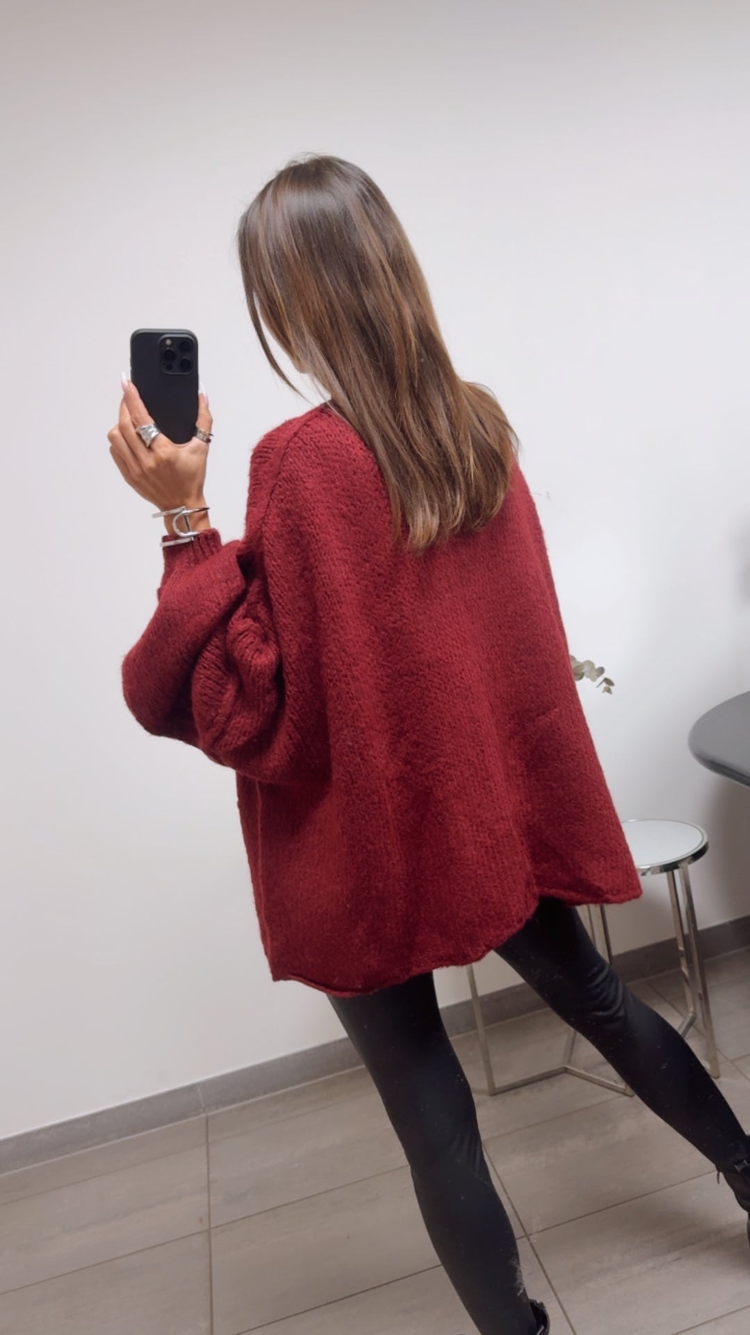 Kuschel Cardigan mit goldenen Knöpfen / weinrot - dunkel rot Art. 13731