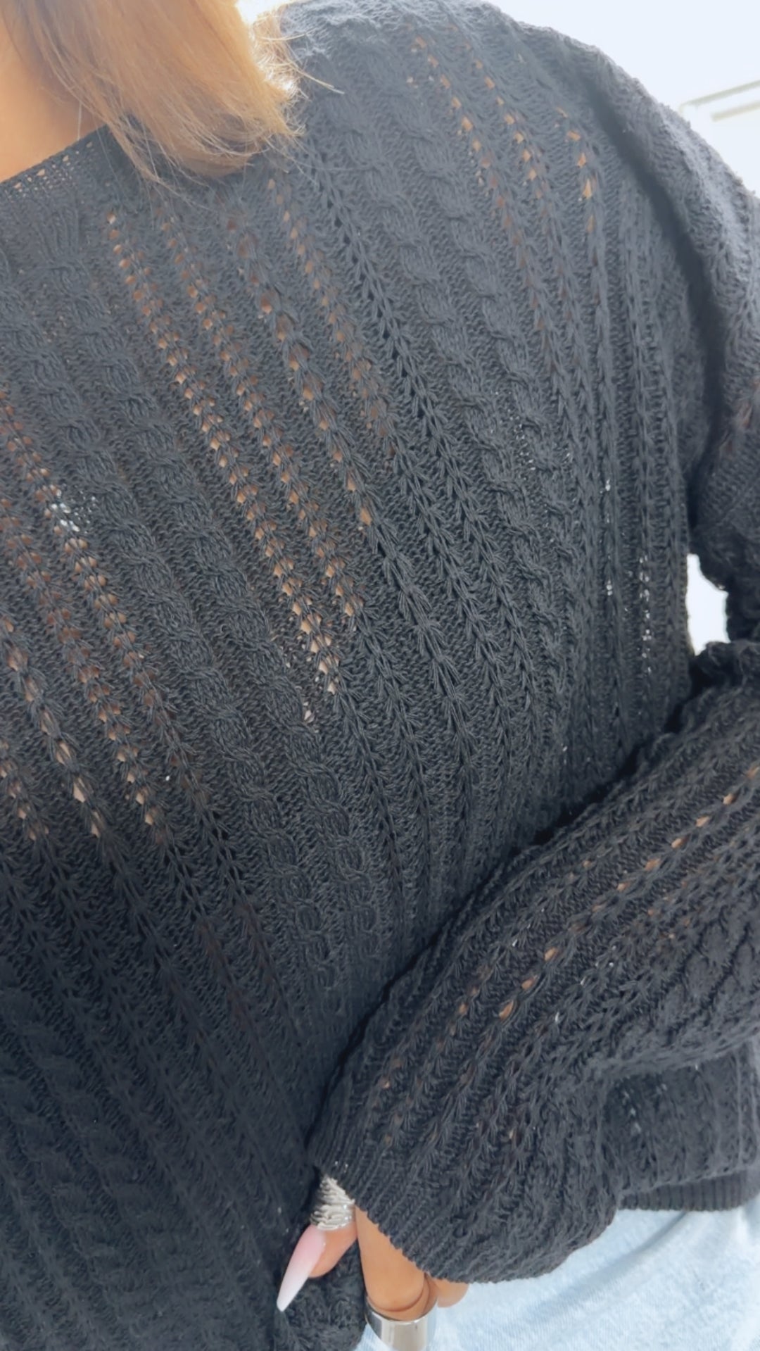 leichter Strick Pullover mit Zopfmuster / schwarz Art. 14904