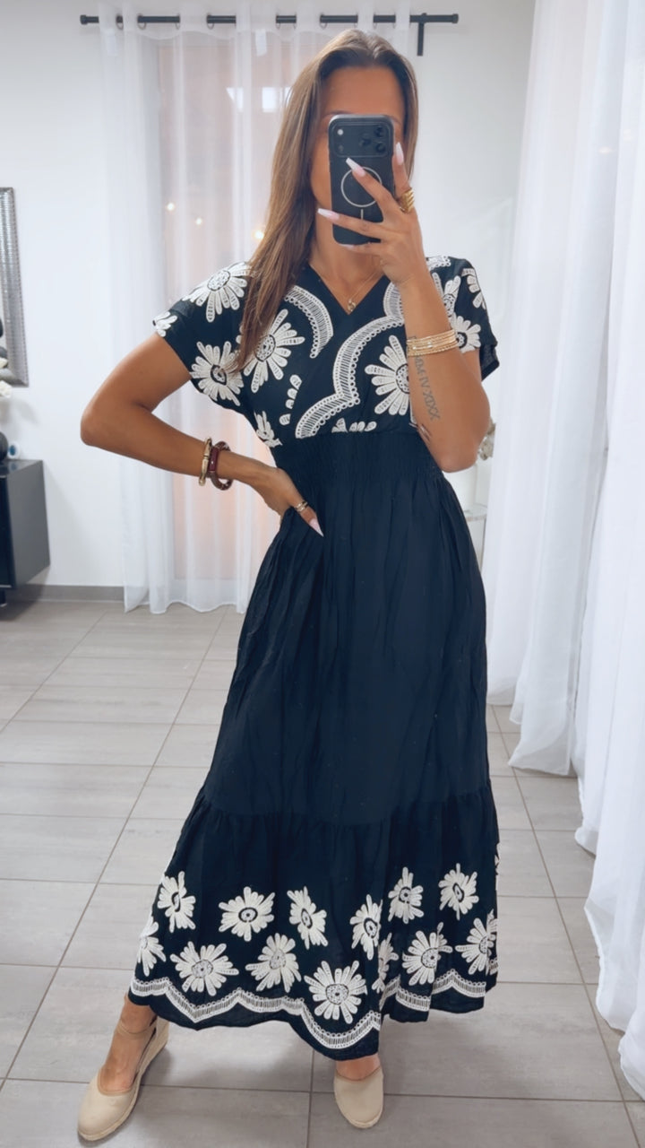 MAXI Kleid mit floralen Stickereien / schwarz - creme Art.15134