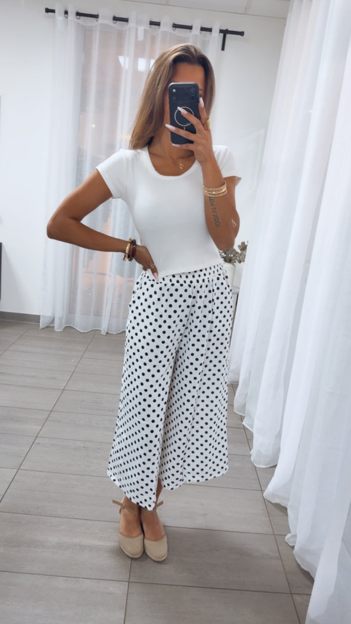 Punkte-Culotte mit Rock-Optik – luftige 3/4 Hose mit Taschen / weiß - schwarz Art. 15141