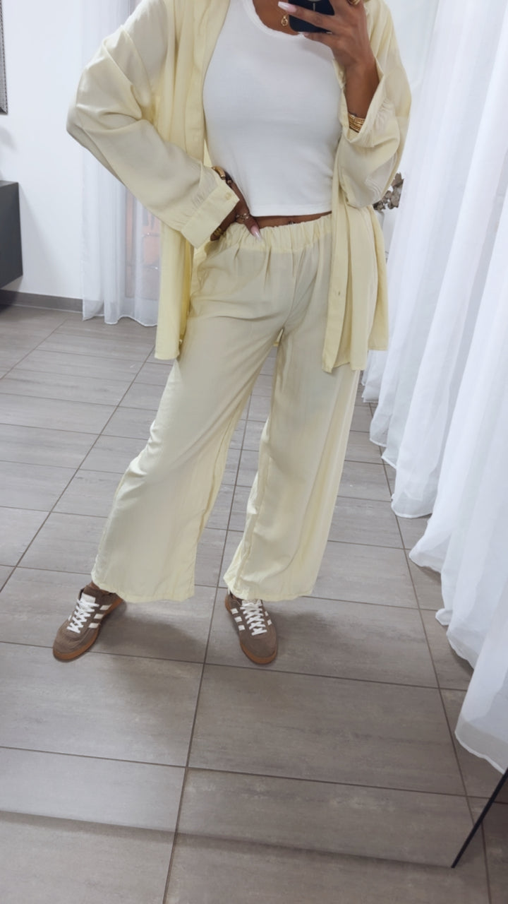 SUMMER SET aus leichter Bluse und Hose / soft gelb Art.15095