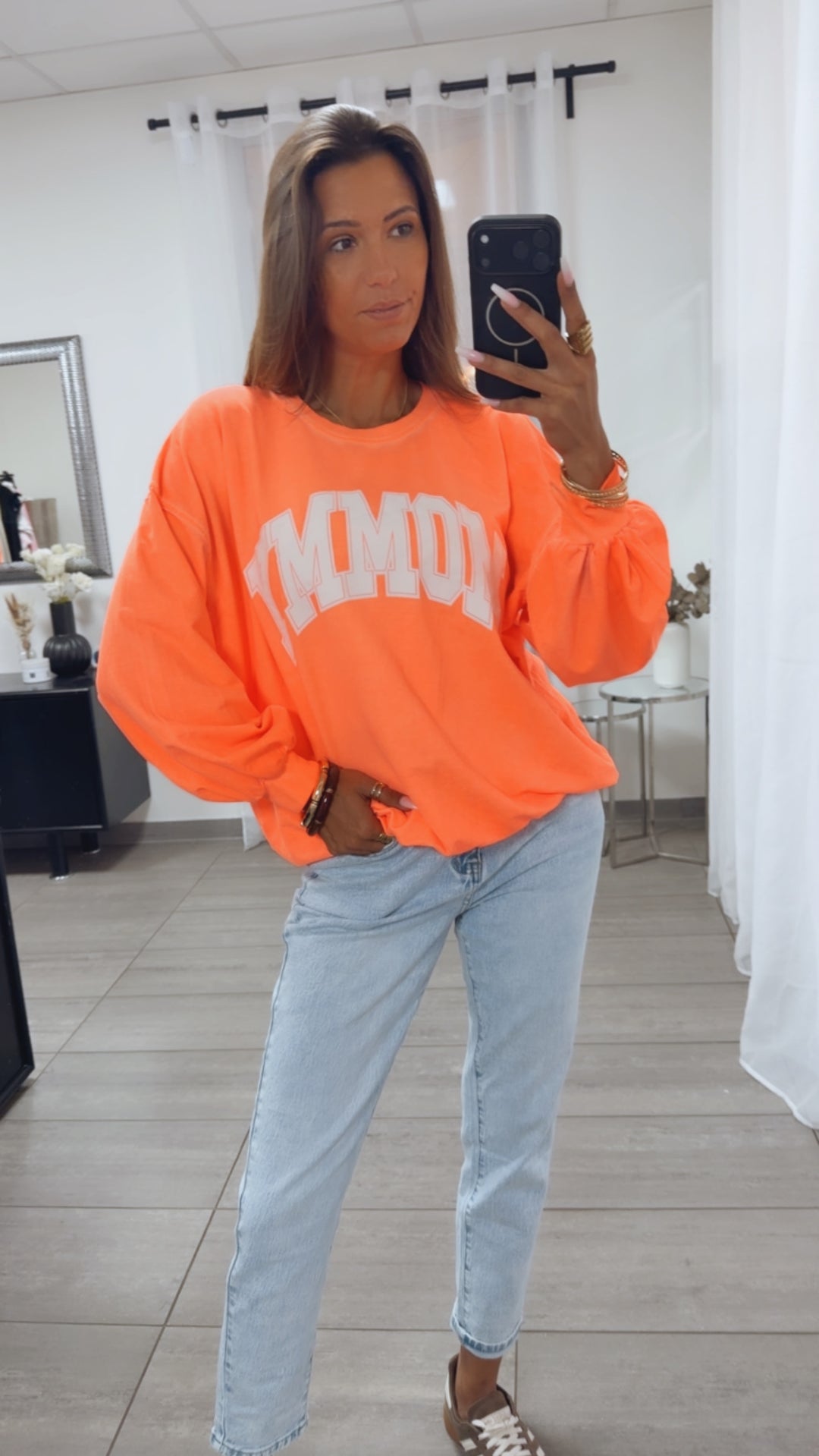 MOMMY Oversize Sweatshirt / neon orange Art.15090