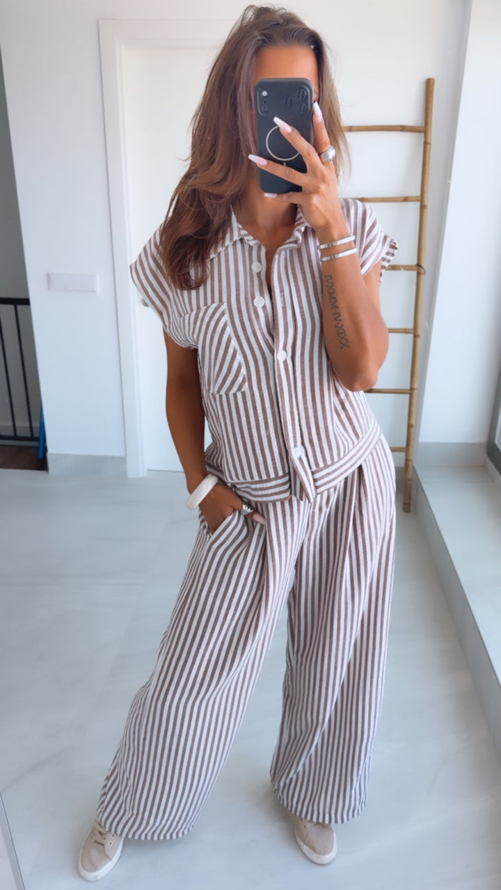 GESTREIFTES SET aus Oversize Bluse und Hose  / taupe - weiß Art.15178