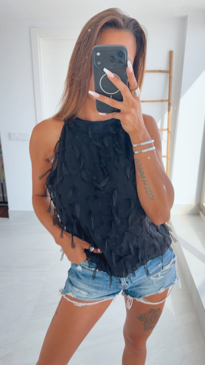 VORBESTELLUNG! Federleichtes Chiffon-Top - Schwarz  / Art. 15202