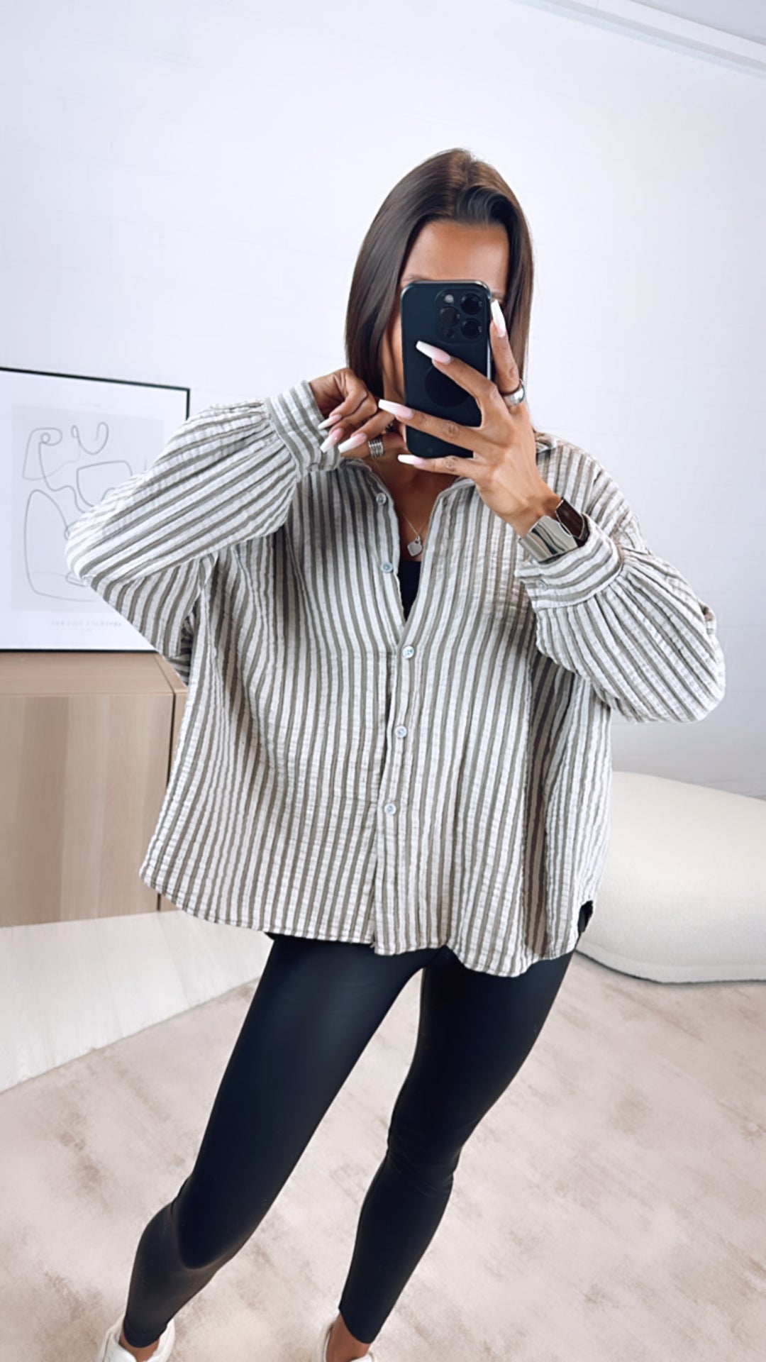 KURZE Oversize Musselin Bluse mit Streifen / taupe - beige Art. 6800