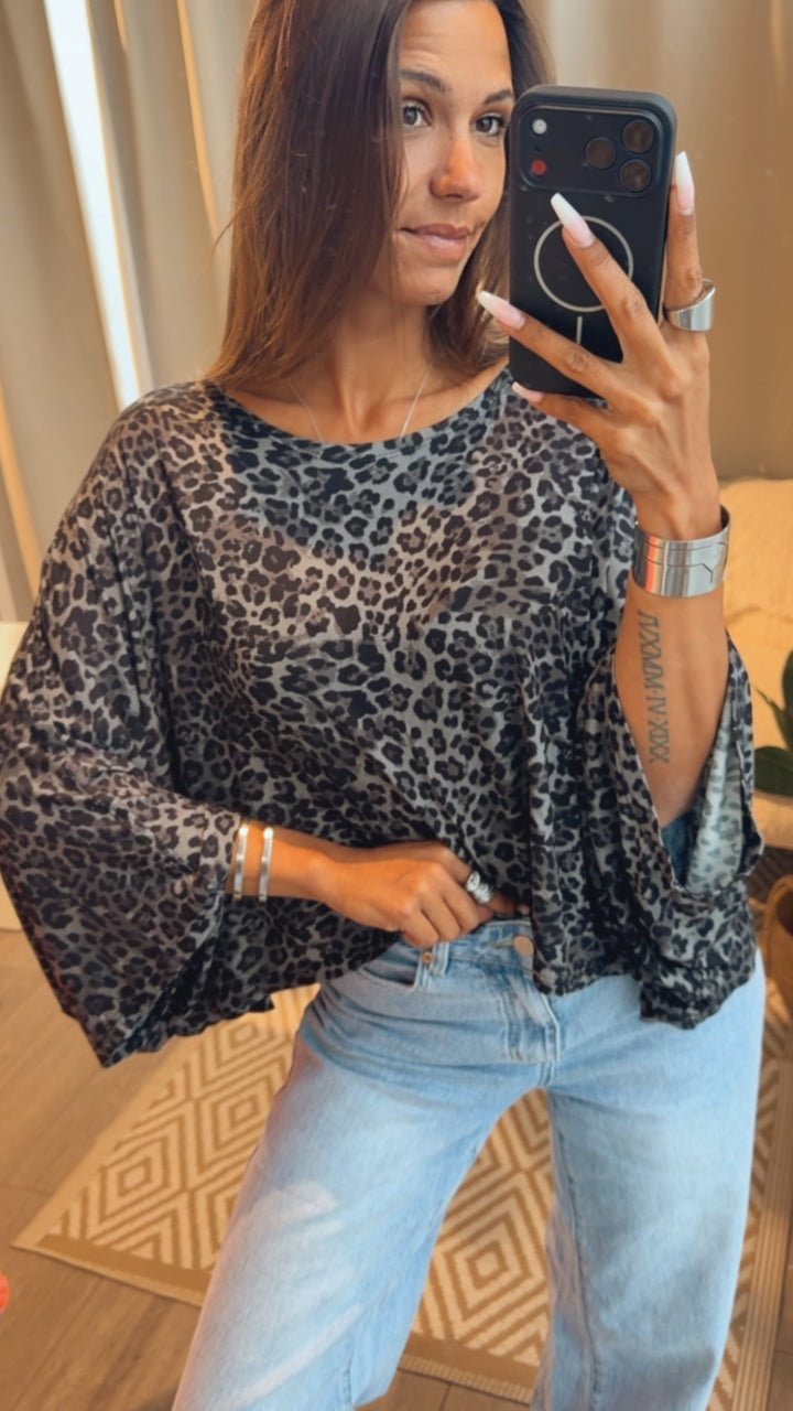 MEGA Oversize Shirt Leo - Muster / grau - schwarz Art.15295