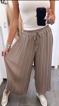 Plissee Hose / taupe-schlamm Art. 6733