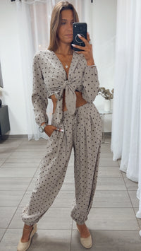 PUNKTE Set aus Hose und Bolero Oberteil / light taupe - braun Art. 15336