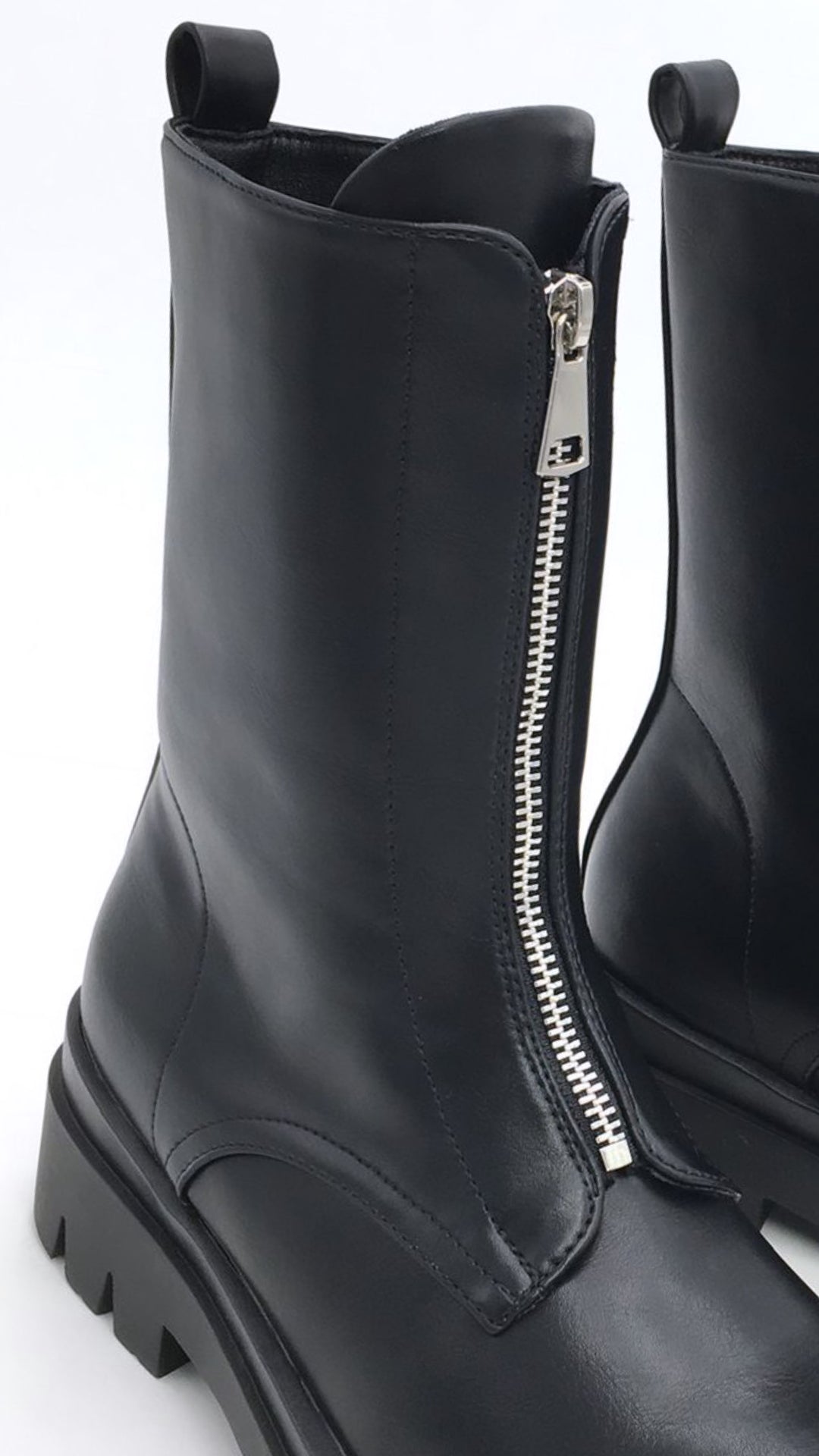 Zip-Boots - schwarze Boots mit Reißverschluss vorne A-989 / Art.122361