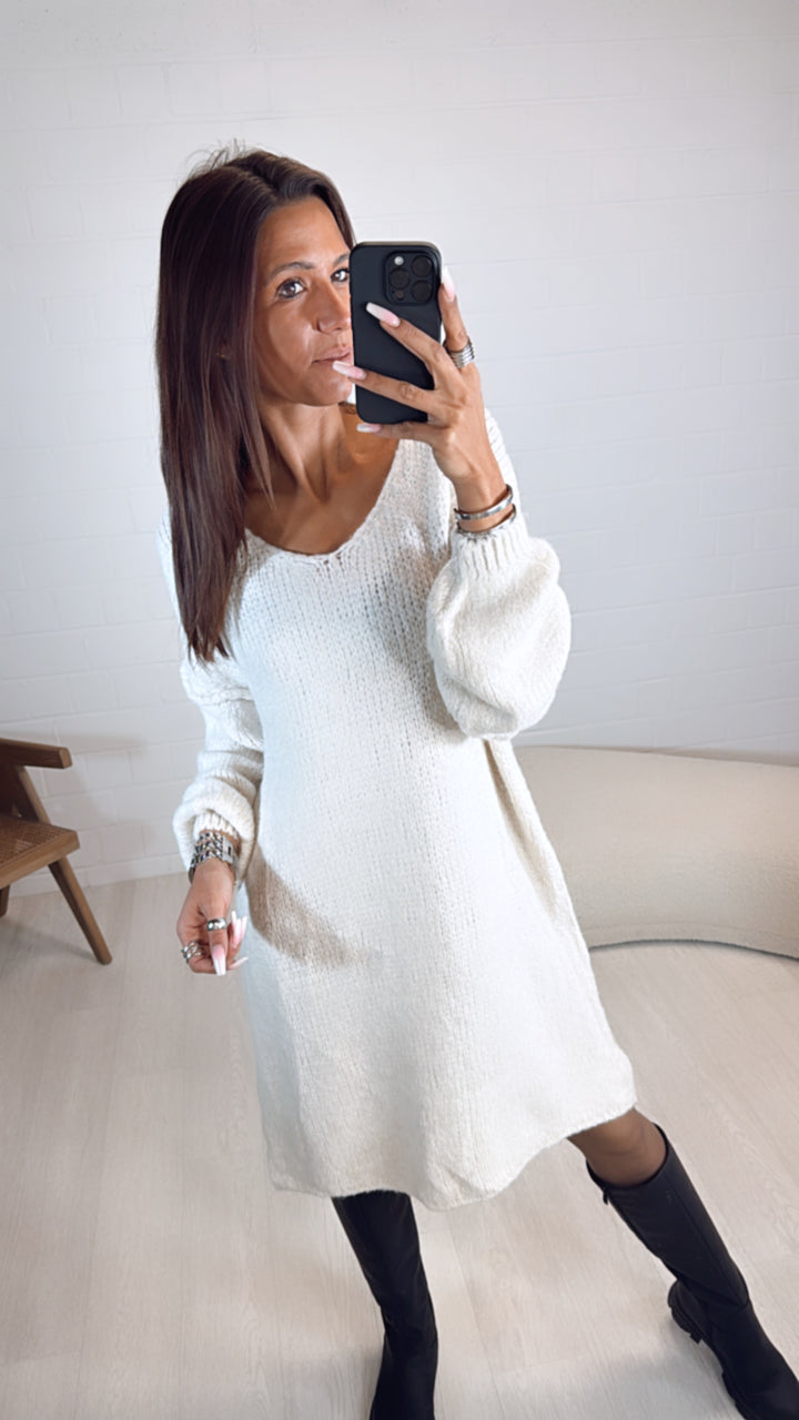 Kuschel Long Strick Pullover / Kleid, V-Ausschnitt / wollweiss Art. 8150