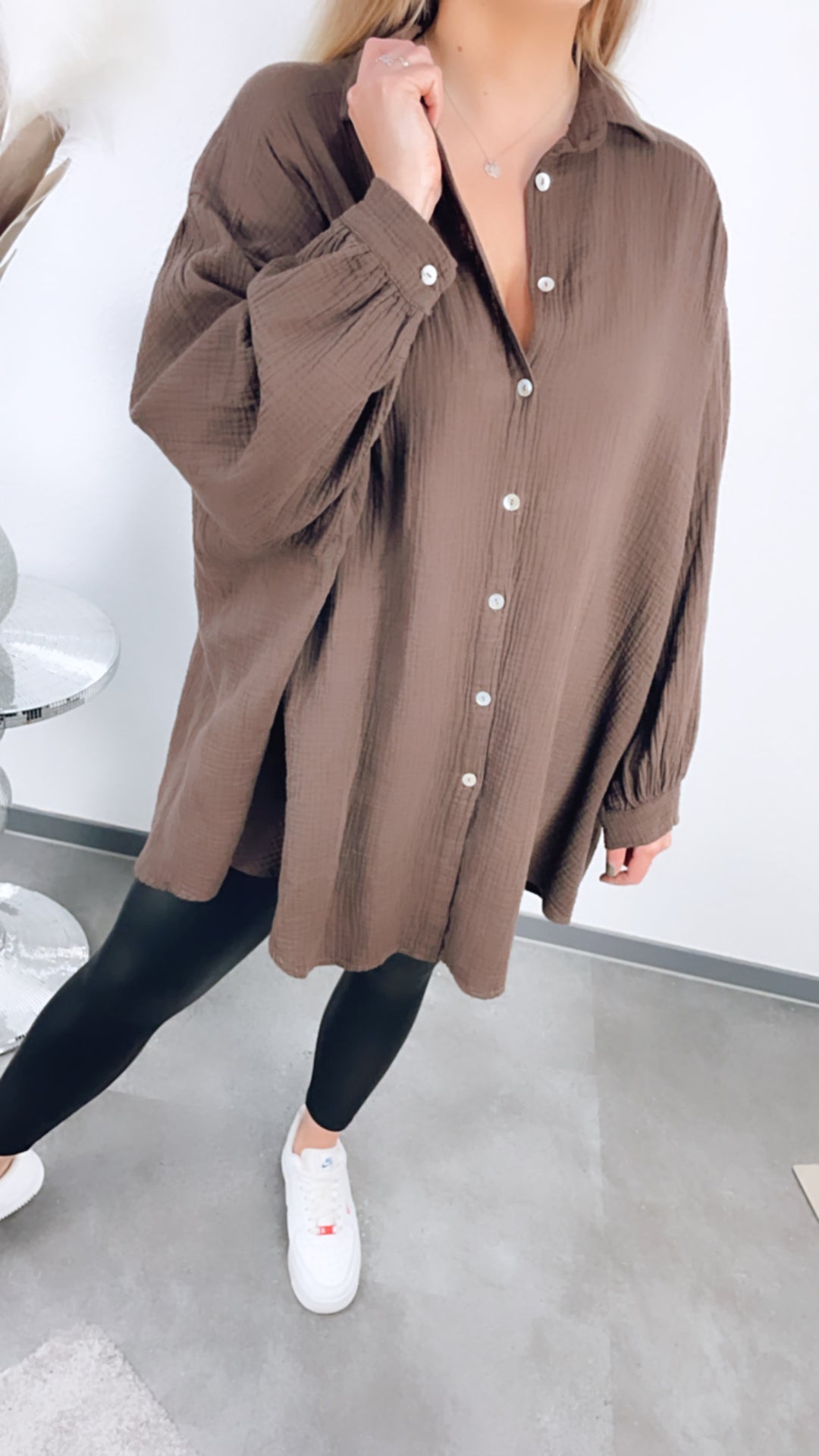 LANGE Oversize Musselin Bluse / schoko braun Art. 1818