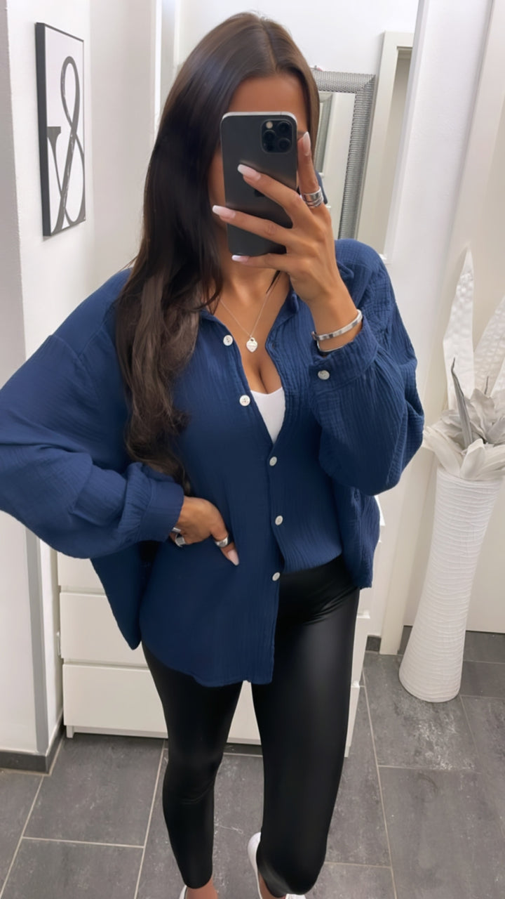 KURZE Oversize Musselin Bluse / dunkel blau Art. 3142