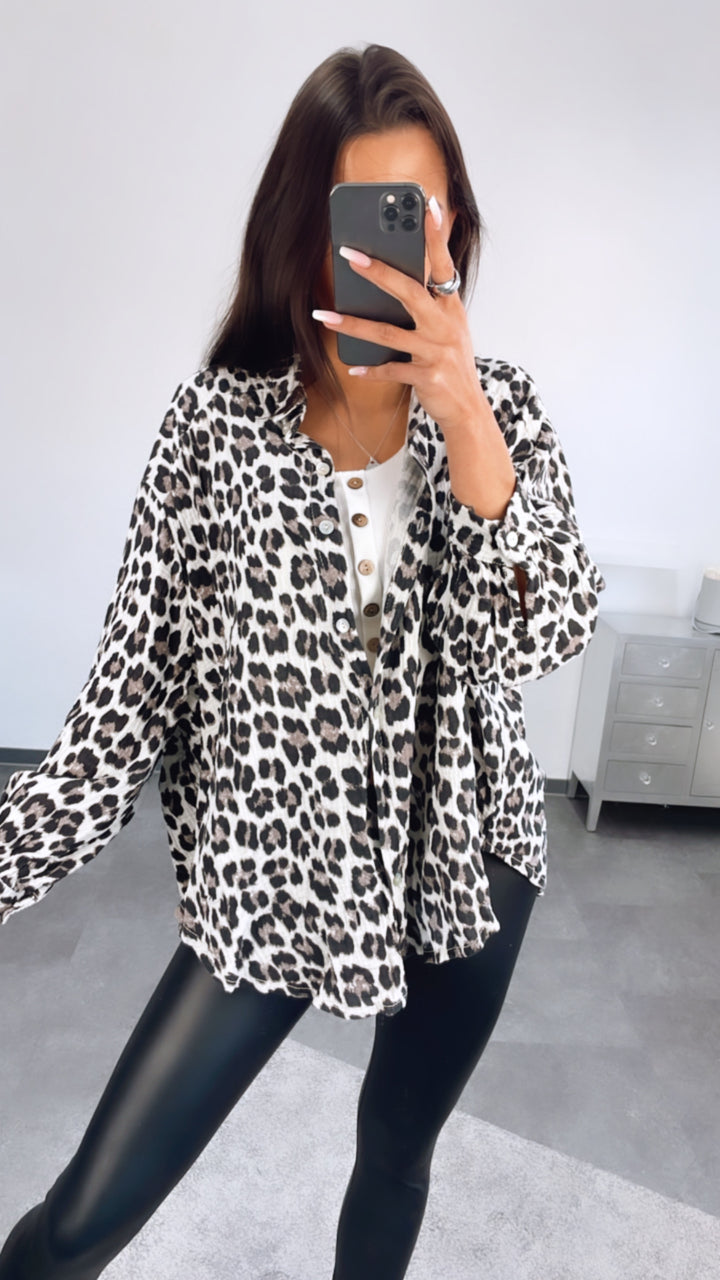 KURZE Oversize Musselin Bluse / Leo creme Art. 2279